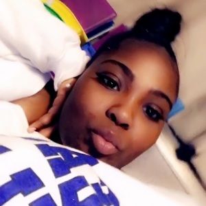 Meet your Posher, Jonica